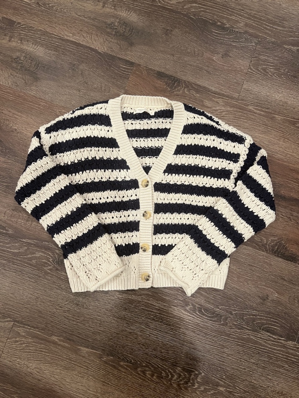 Lucky Brand Cream and Navy Striped Cropped Cardigan - XS